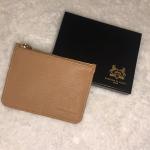 Parfums de Marly card holder